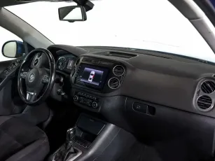 Volkswagen  5
