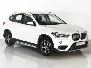 BMW  1
