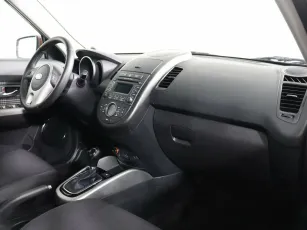 Kia  5