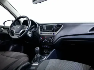 Hyundai  6