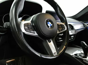 BMW  11