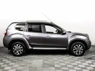 Nissan  4