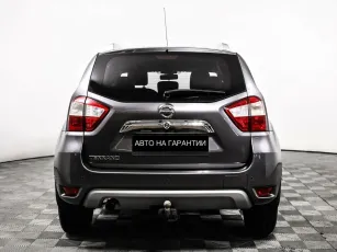 Nissan  6