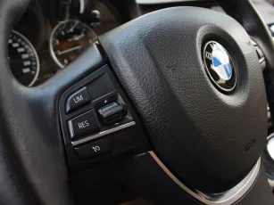 BMW  12