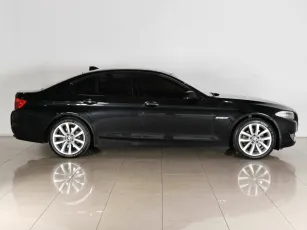 BMW  4
