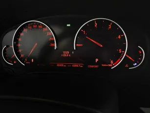 BMW  10