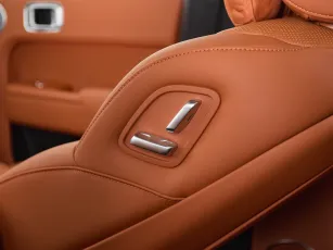 Li Auto (Lixiang)  19