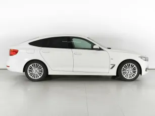 BMW  4