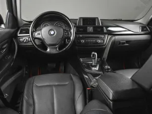 BMW  6