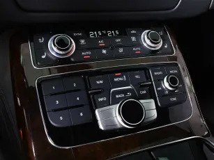 Audi  11