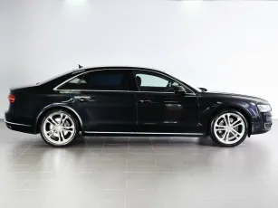 Audi  4