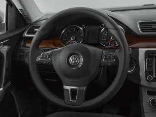 Volkswagen  10