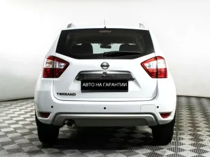 Nissan  4