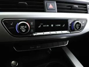 Audi  14