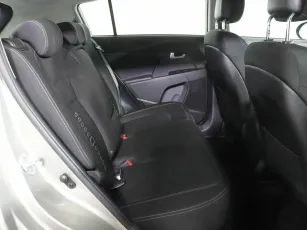 Kia  13
