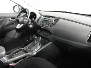 Kia  6