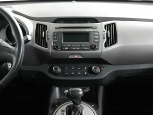 Kia  9