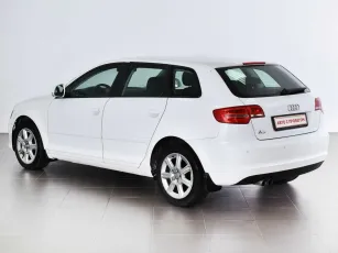Audi  3