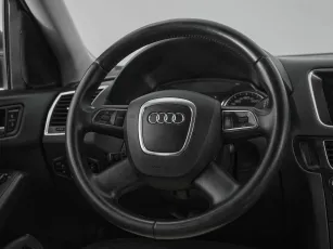 Audi  10