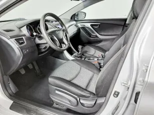 Hyundai  8