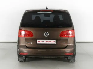 Volkswagen  5