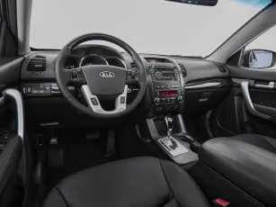 Kia  8