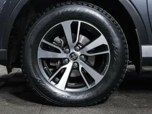 Toyota  10