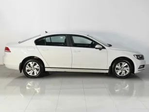 Volkswagen  4