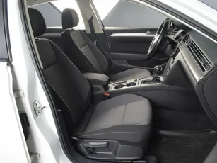 Volkswagen  7