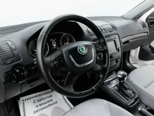 Skoda  10