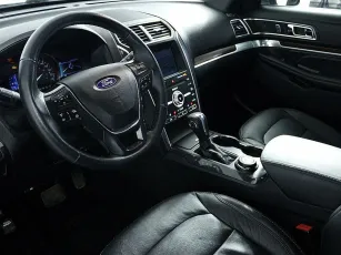 Ford  10