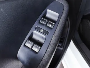 Volkswagen  9