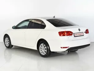 Volkswagen  3