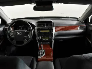 Toyota  10