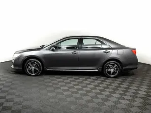 Toyota  3