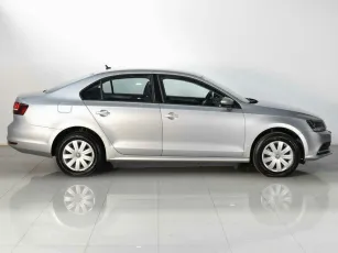 Volkswagen  3