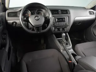 Volkswagen  5