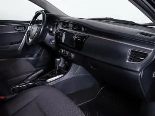 Toyota  6