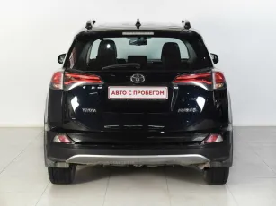Toyota  5