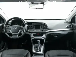 Hyundai  6