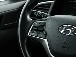 Hyundai  9