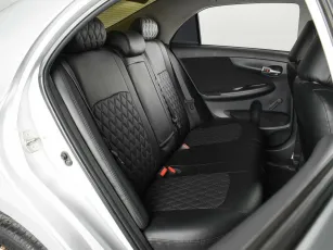 Toyota  9