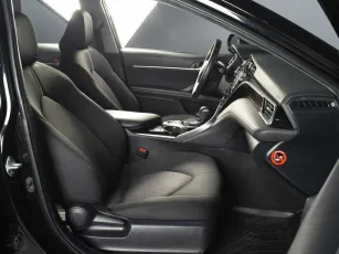 Toyota  7