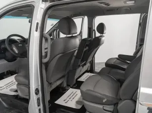 Hyundai  11