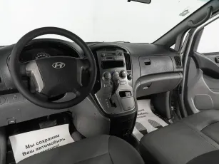 Hyundai  8