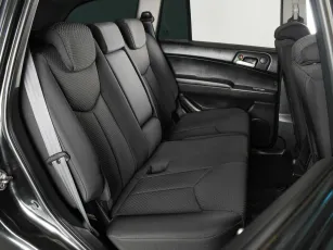 SsangYong  12