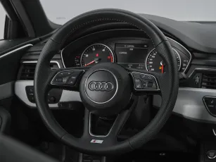 Audi  10