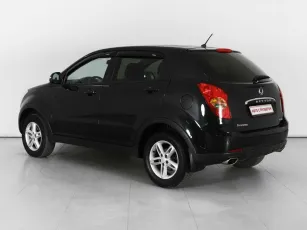 SsangYong  3