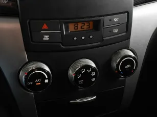 SsangYong  8