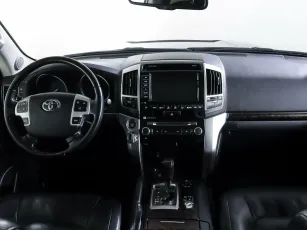 Toyota  10